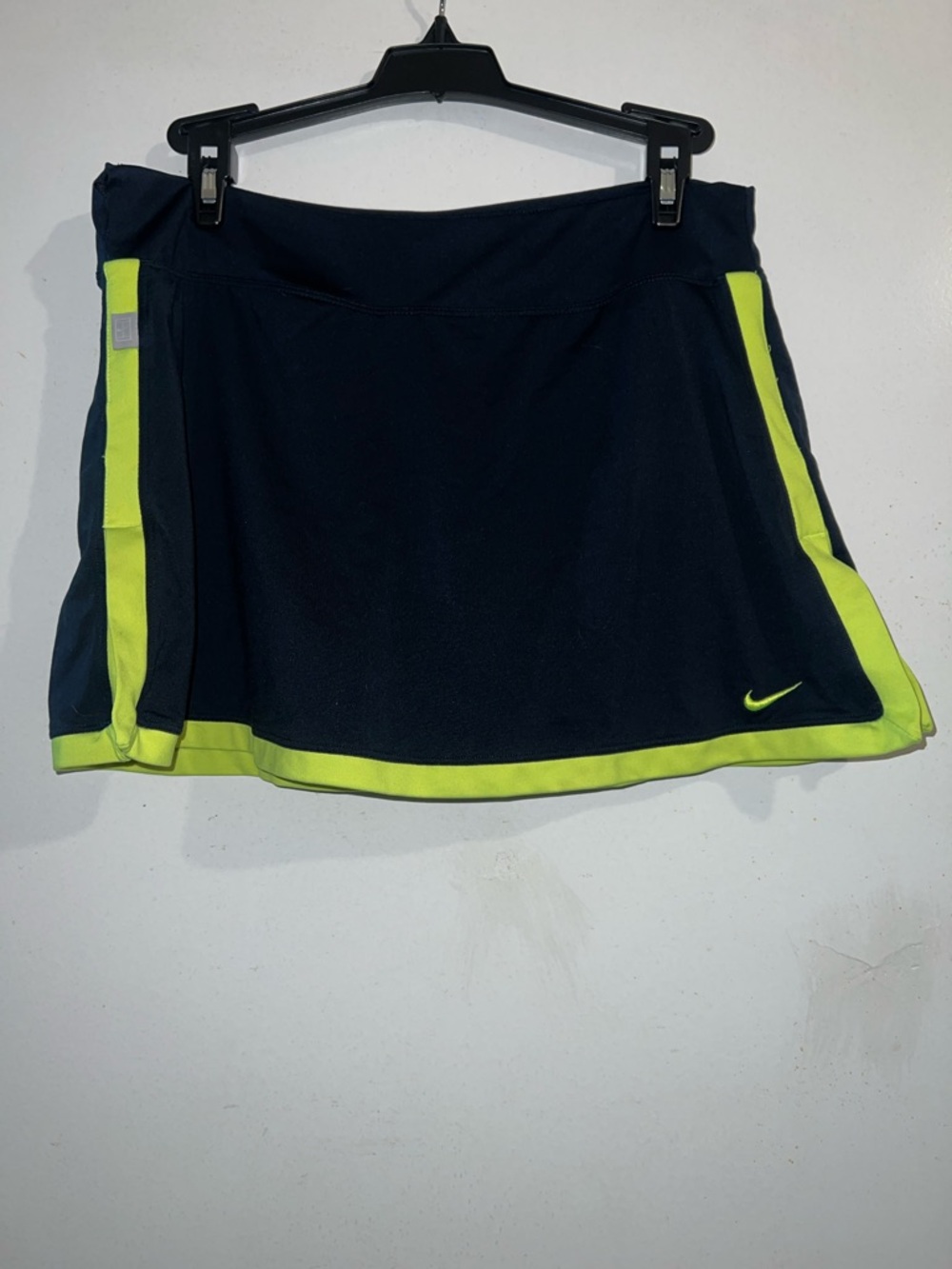 Nike drift skort navy blue neon yellow Sz. Medium spandex athletic